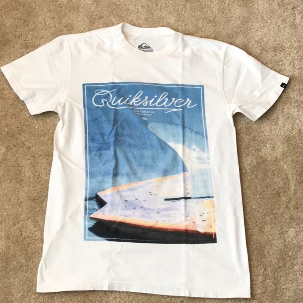Quicksilver Regular Fit Tee. Size Small. - image 1